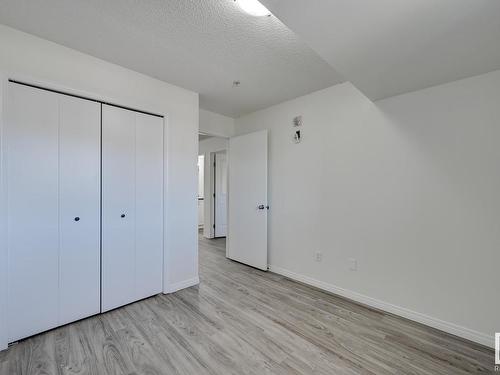 309 8117 114 Avenue, Edmonton, AB - Indoor Photo Showing Other Room