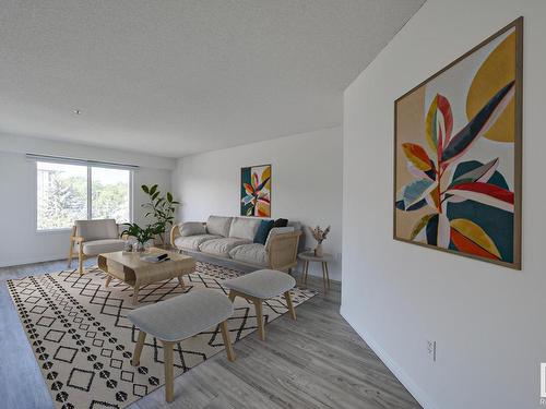 309 8117 114 Avenue, Edmonton, AB - Indoor Photo Showing Living Room