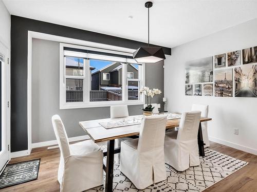 7024 Chivers Loop, Edmonton, AB - Indoor Photo Showing Dining Room