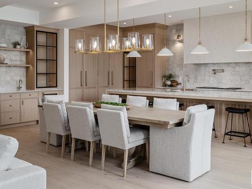 55B Fairway Drive, Edmonton, AB - Indoor Photo Showing Dining Room