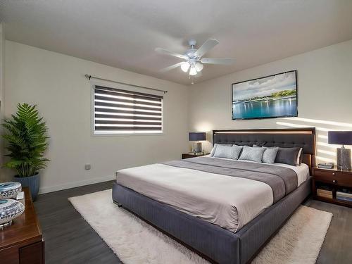 173 Tudor Lane, Edmonton, AB - Indoor Photo Showing Bedroom