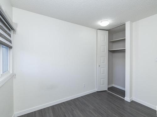 173 Tudor Lane, Edmonton, AB - Indoor Photo Showing Other Room