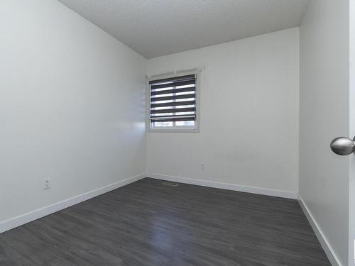 173 Tudor Lane, Edmonton, AB - Indoor Photo Showing Other Room