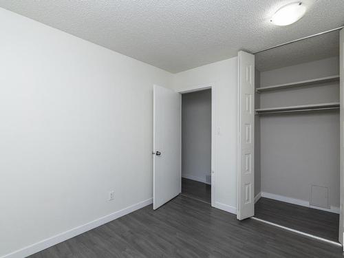 173 Tudor Lane, Edmonton, AB - Indoor Photo Showing Other Room