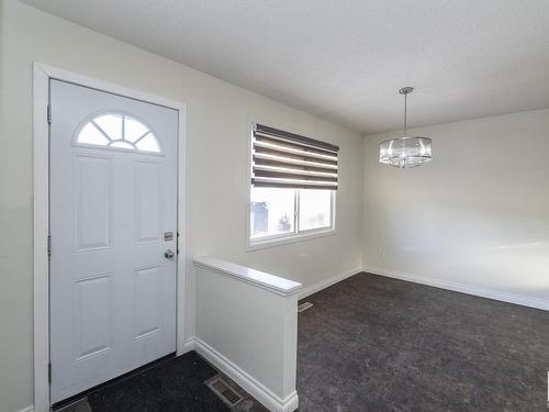 173 Tudor Lane, Edmonton, AB - Indoor Photo Showing Other Room