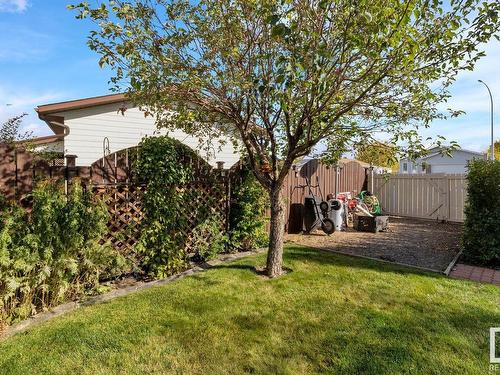 5302 59 Avenue, Vegreville, AB - Outdoor