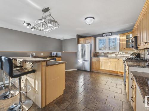 17 62331 Rge Rd 411A, Rural Bonnyville M.D., AB - Indoor Photo Showing Kitchen With Double Sink