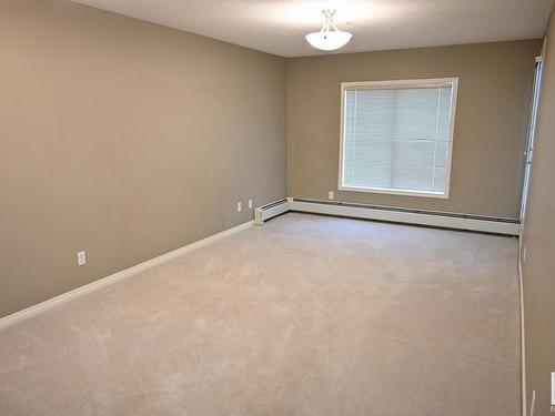 211 616 Mcallister Loop, Edmonton, AB - Indoor Photo Showing Other Room