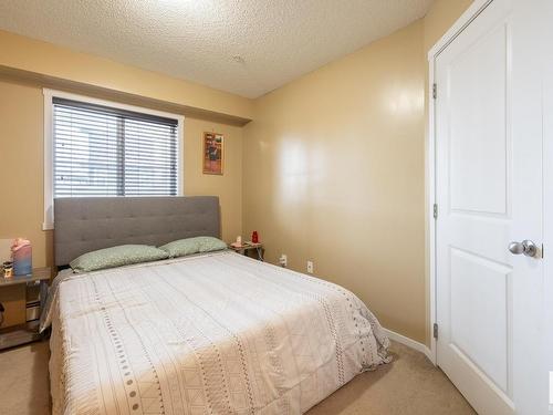 122 18126 77 Street, Edmonton, AB - Indoor Photo Showing Bedroom