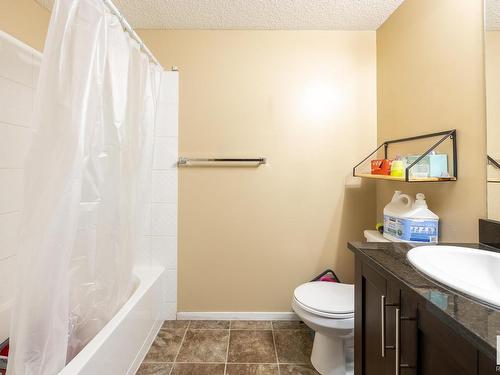 122 18126 77 Street, Edmonton, AB - Indoor Photo Showing Bathroom