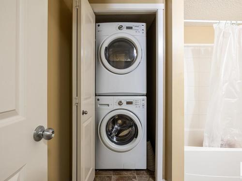 122 18126 77 Street, Edmonton, AB - Indoor Photo Showing Laundry Room