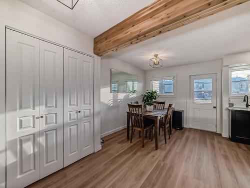 16934 109 Street, Edmonton, AB - Indoor Photo Showing Dining Room