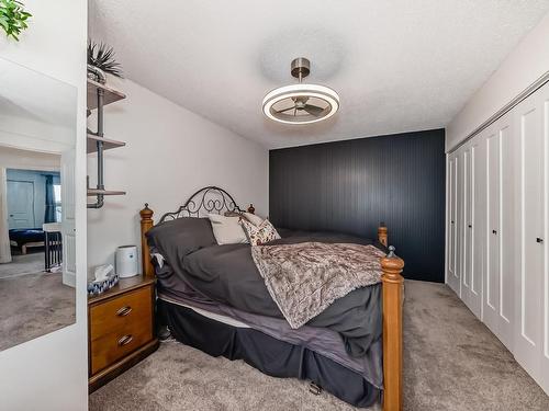 16934 109 Street, Edmonton, AB - Indoor Photo Showing Bedroom