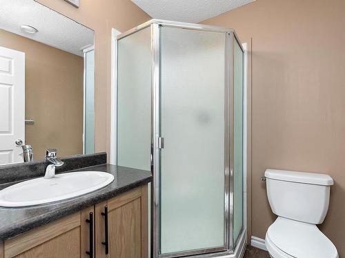 3 9350 211 Street, Edmonton, AB - Indoor Photo Showing Bathroom