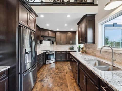 13 51218 Rge Road 214, Rural Strathcona County, AB - Indoor Photo Showing Kitchen With Double Sink With Upgraded Kitchen