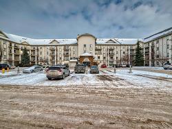 1422 330 CLAREVIEW STATION Drive  Edmonton, AB T5Y 0E6