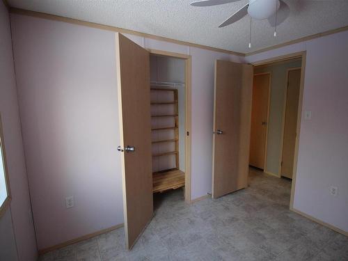 58117 Rge Road 12, Rural Westlock County, AB - Indoor Photo Showing Other Room