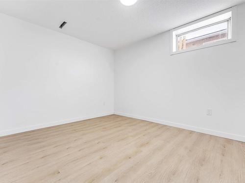 108 Millbourne E Nw, Edmonton, AB - Indoor Photo Showing Other Room