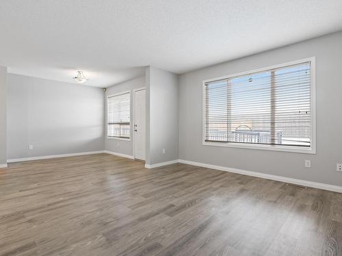 17039 38 Street Nw, Edmonton, AB - Indoor Photo Showing Other Room