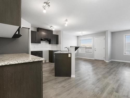 17039 38 Street Nw, Edmonton, AB - Indoor Photo Showing Kitchen With Upgraded Kitchen