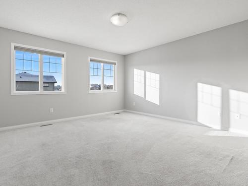 17039 38 Street Nw, Edmonton, AB - Indoor Photo Showing Other Room