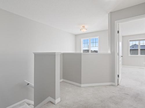 17039 38 Street Nw, Edmonton, AB - Indoor Photo Showing Other Room