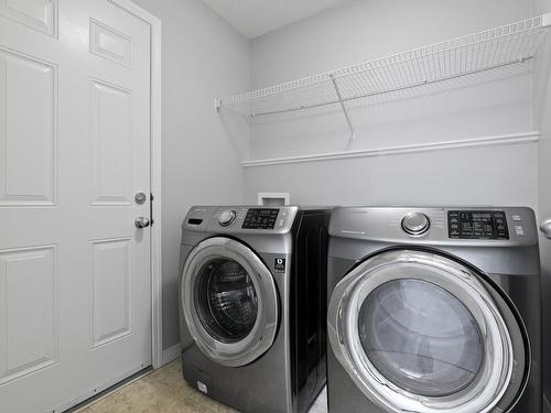 17039 38 Street Nw, Edmonton, AB - Indoor Photo Showing Laundry Room