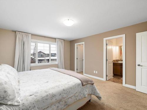 16106 10 Avenue, Edmonton, AB - Indoor Photo Showing Bedroom