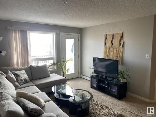 2210 320 Clareview Station Drive, Edmonton, AB - Indoor Photo Showing Living Room