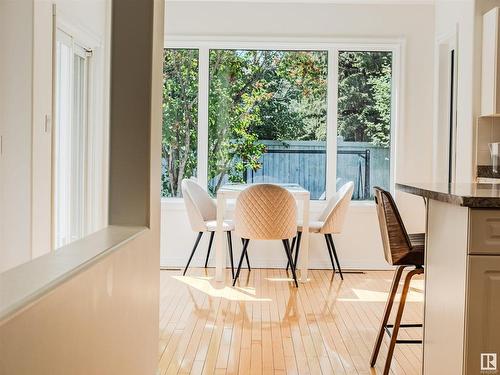 11407 12 Avenue, Edmonton, AB - Indoor Photo Showing Dining Room