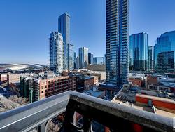 10180 104 Street  Edmonton, AB T5J 1A7