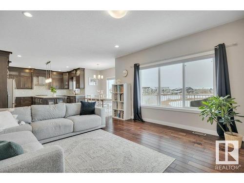 492 Reynalds Wynd, Leduc, AB - Indoor Photo Showing Living Room