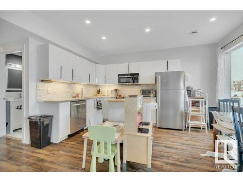 492 Reynalds Wynd, Leduc, AB - Indoor Photo Showing Kitchen With Stainless Steel Kitchen