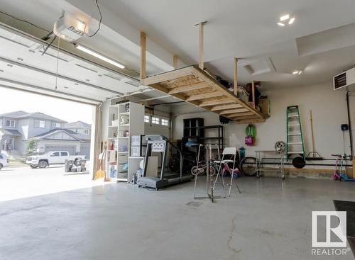 492 Reynalds Wynd, Leduc, AB - Indoor Photo Showing Garage