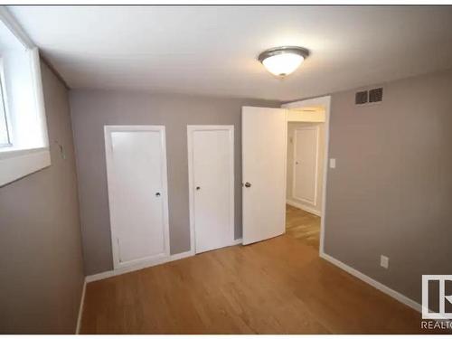 4761 50 Avenue, Vegreville, AB - Indoor Photo Showing Other Room