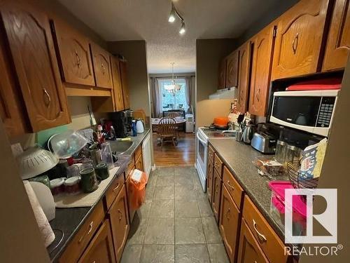 208 14803 51 Avenue, Edmonton, AB - Indoor Photo Showing Kitchen