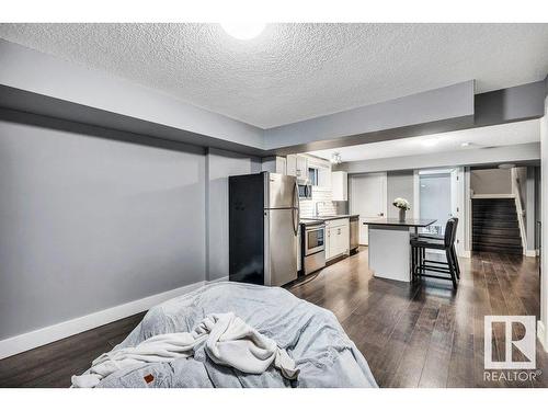 3727 Cherry Loop, Edmonton, AB - Indoor