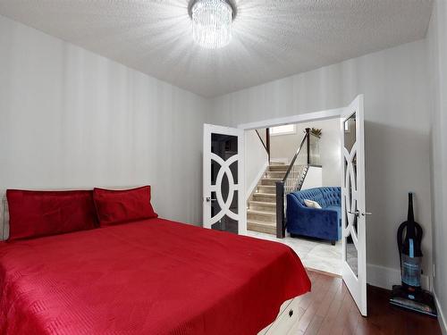 2617 21A Avenue, Edmonton, AB - Indoor Photo Showing Bedroom