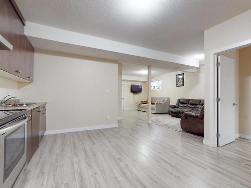 2617 21A Avenue, Edmonton, AB - Indoor