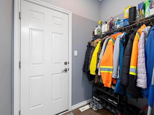 20023 26 Avenue, Edmonton, AB - Indoor With Storage