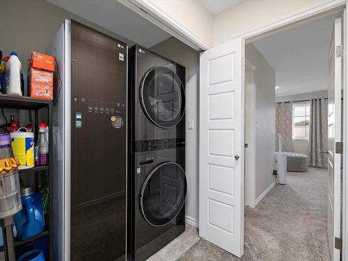 20023 26 Avenue, Edmonton, AB - Indoor Photo Showing Laundry Room