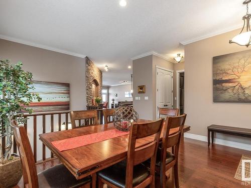 230 Ambleside Drive, Edmonton, AB - Indoor Photo Showing Dining Room