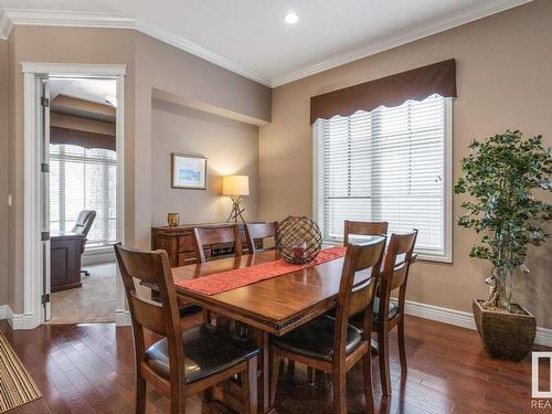 230 Ambleside Drive, Edmonton, AB - Indoor Photo Showing Dining Room