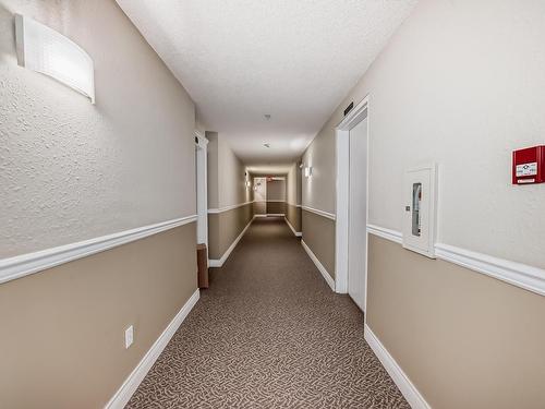 319 12111 51 Avenue, Edmonton, AB - Indoor Photo Showing Other Room