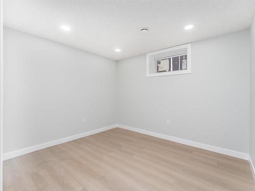 13543 67 Street, Edmonton, AB - Indoor Photo Showing Other Room