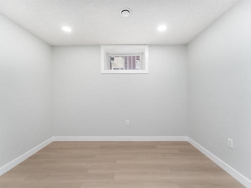 13543 67 Street, Edmonton, AB - Indoor Photo Showing Other Room