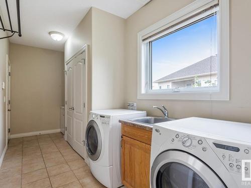 7507 162 Avenue, Edmonton, AB - Indoor Photo Showing Laundry Room