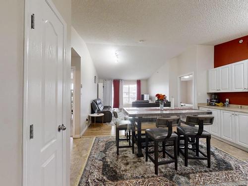 425 111 Edwards Drive, Edmonton, AB - Indoor Photo Showing Dining Room