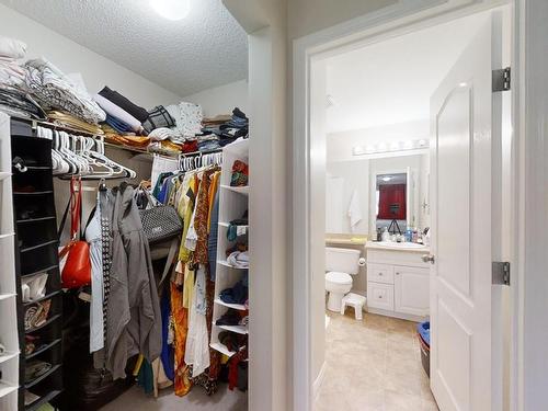 425 111 Edwards Drive, Edmonton, AB - Indoor With Storage