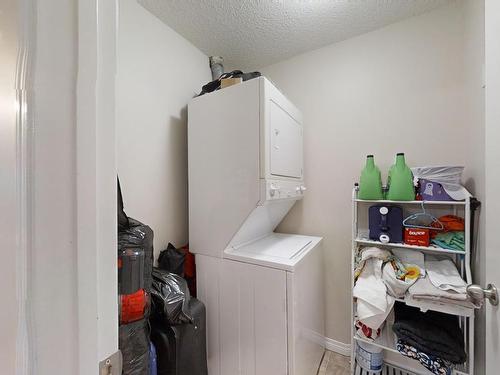 425 111 Edwards Drive, Edmonton, AB - Indoor Photo Showing Laundry Room